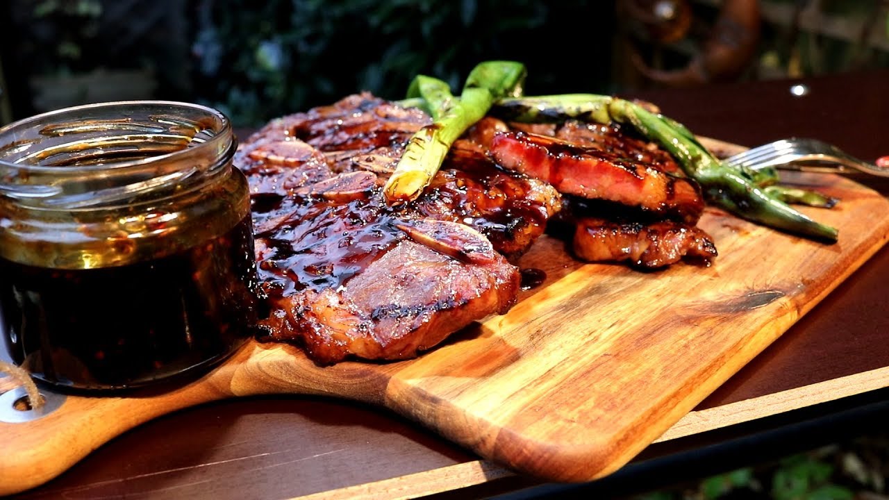 Gegrillte Beef-Short-Ribs auf koreanische Art mit einer koreanischen BBQ-Sauce