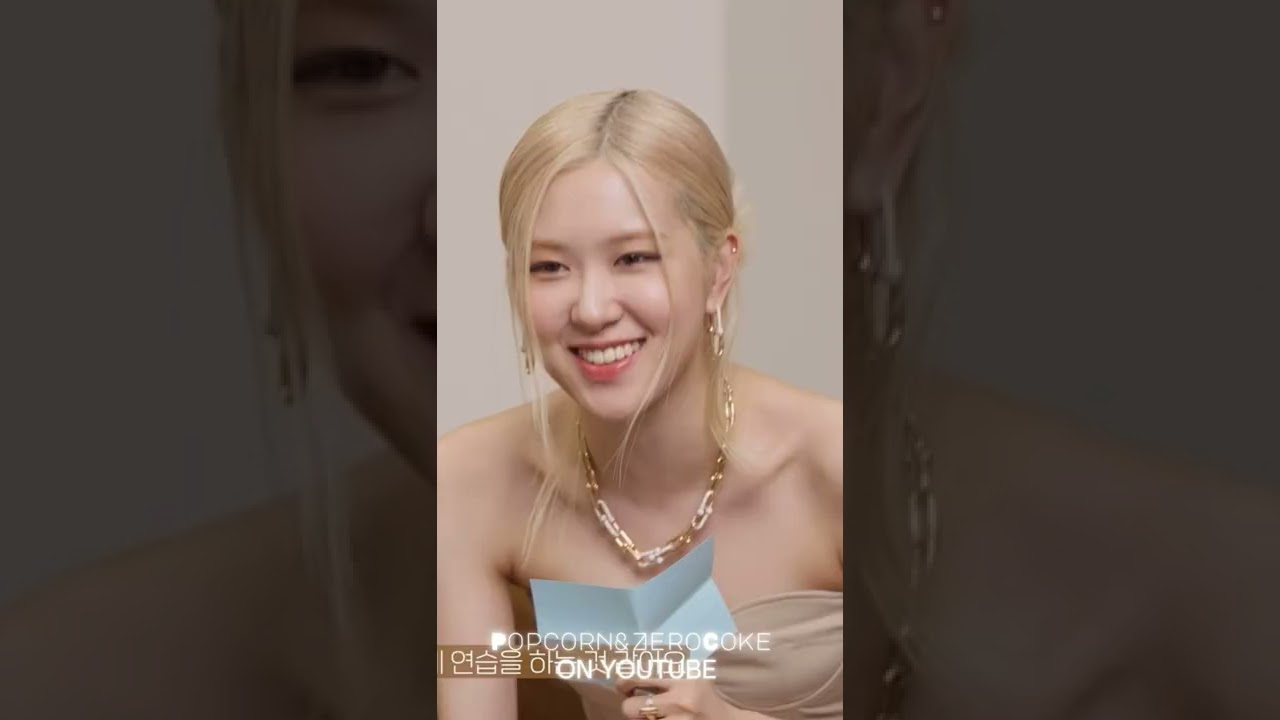 How does rosé warm up her voice? 