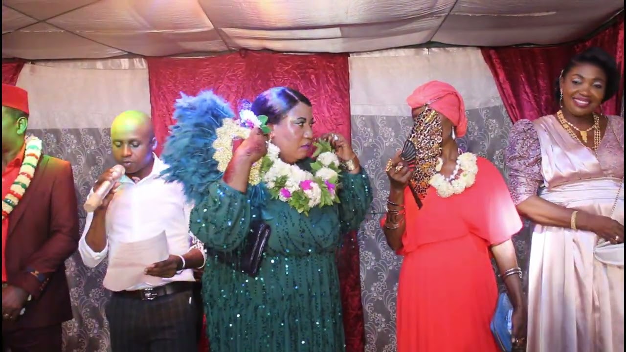 Toirab de Fatima Hassan Maman Nassuf de Domoni Adjou depuis Kaweni Mayotte. .