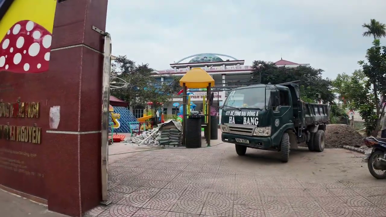 Chợ Tết Đã Về Đến Khắp Mọi Nơi , Nay Hai AE Sáu Đi Chơi Ngắm Hoa Đào