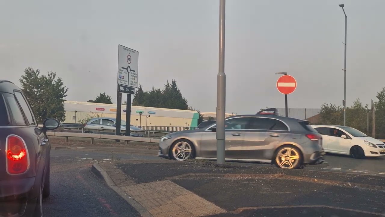 Russal hall hospital to Dudley, Oldbury, Smethwick || Drive Time 🚙