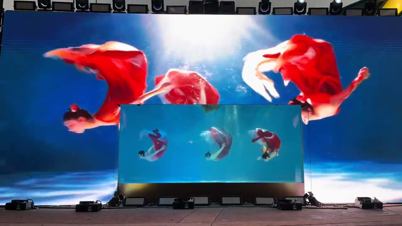 Spectacular Xinghe Koi Fish Atlantis Performance in Sanya Live
