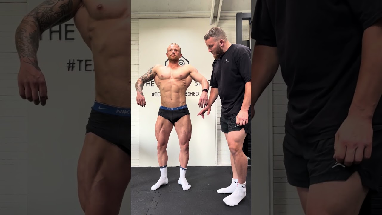 Posing tutorial | How to hit the front relaxed Bodybuilding pose #bodybuilding #bodybuilder
