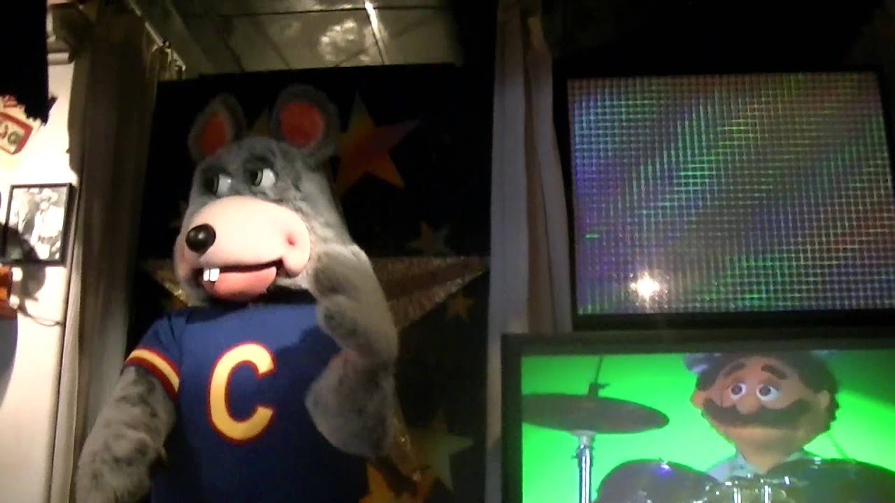 (Chuck E. Cheese Show 1, 2015) Northridge, CA Act 4 + Hashtag Promo + A Joke From Pasqually