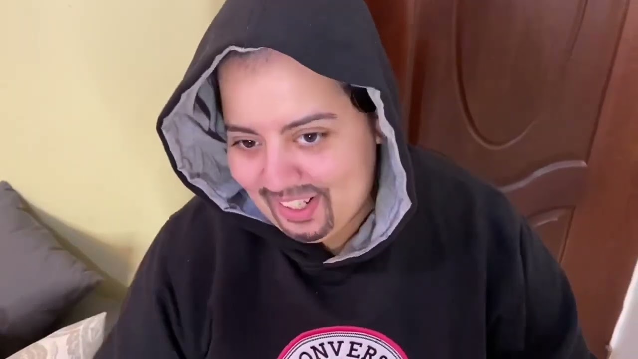 السندويتشات فى الإعلانات Vs الحقيقة | Kotta |