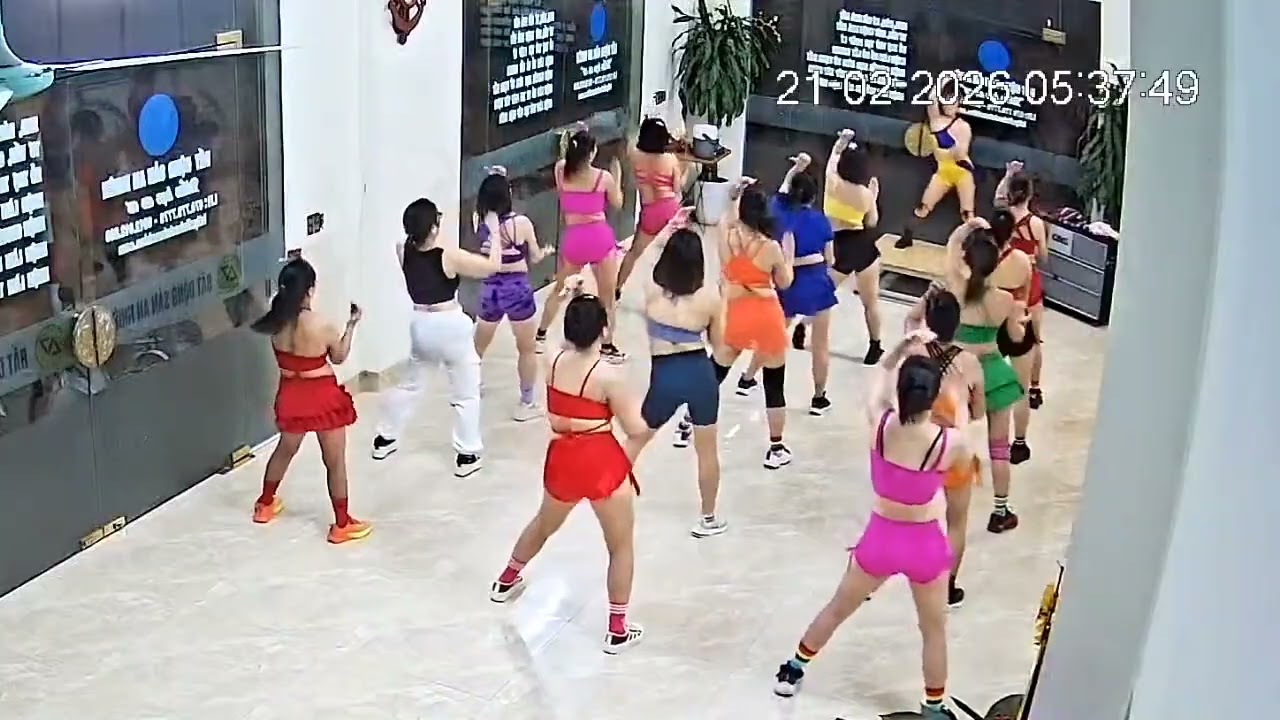 M5 tết của chị em Clb Aerobic Bđs An Nhiên tràn đầy năng lượng đón chào năm mới!