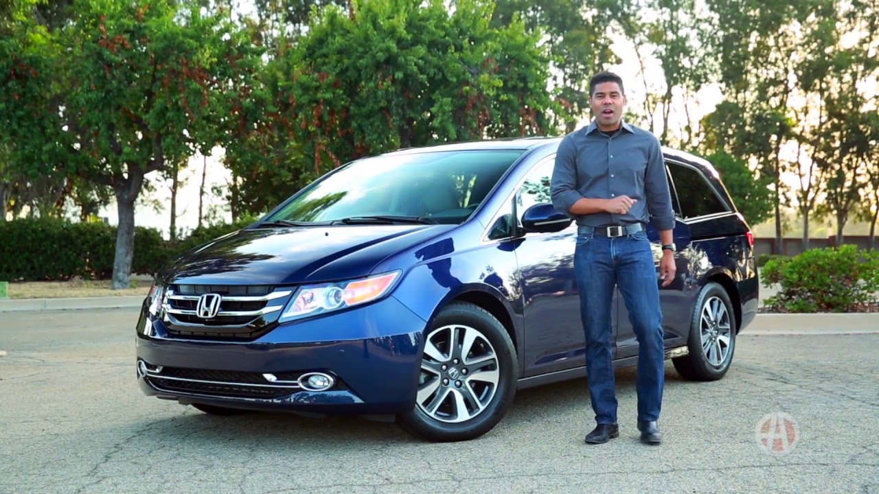 2016 Honda Odyssey | 5 Reasons to Buy | Autotrader