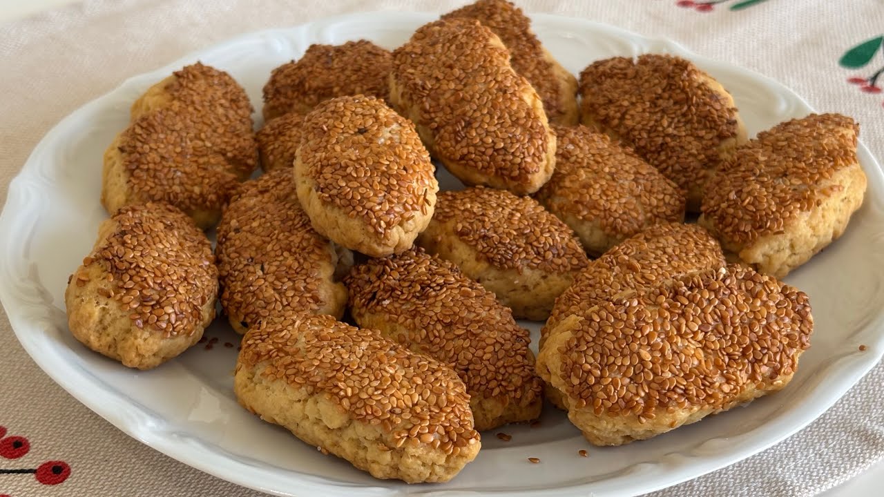 SIVIYAĞLI, AZ MALZEMELİ✅KIYIR KIYIR TUZLU KURABİYE TARİFİ💯 Kurabiye Tarifleri