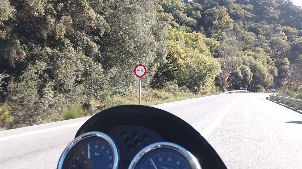 80 Mil km de disfrute en Moto Guzzi V7II
