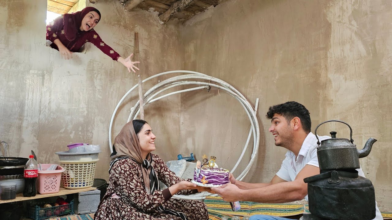 Omid and Maryam meet YouTube viewers in a distant city: Will Zahra find out about this meeting?