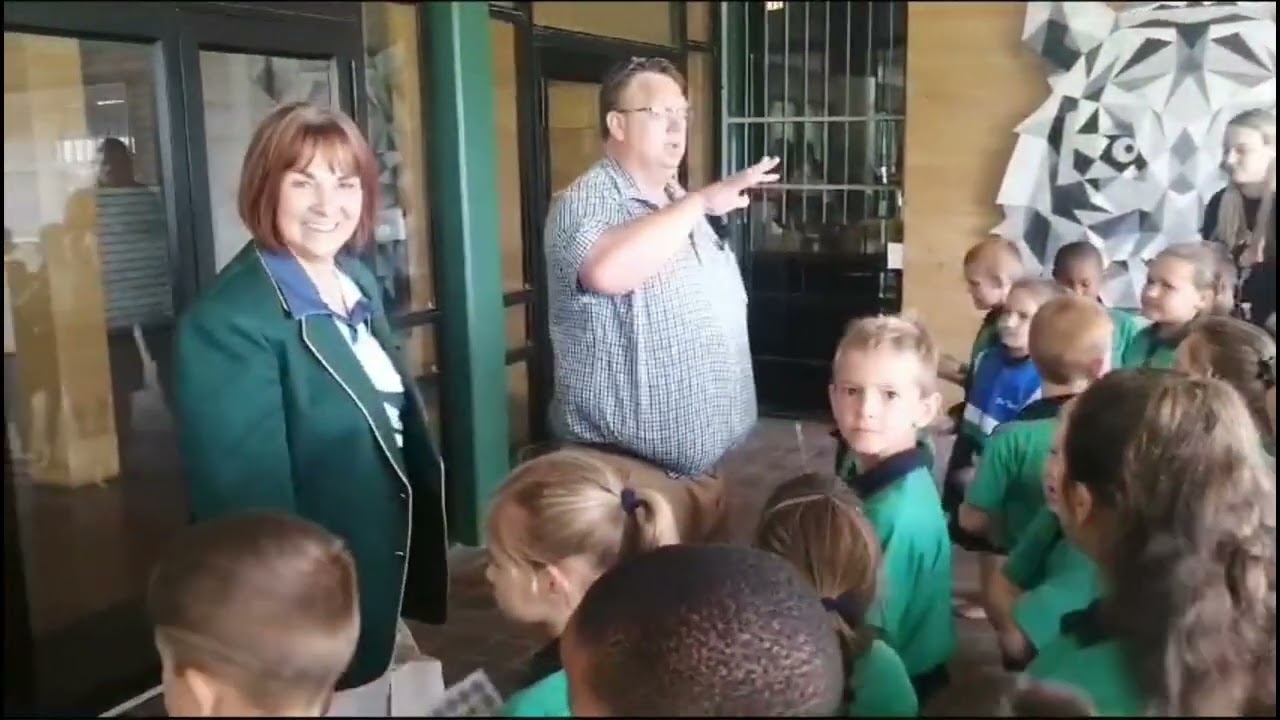 Matrics Last Day: Die Tiertjies groet die Tiere