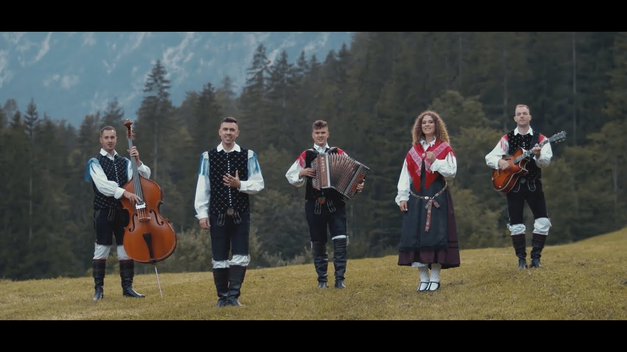 Prebrisani muzikanti - V domači vasi 4K (Official Video)