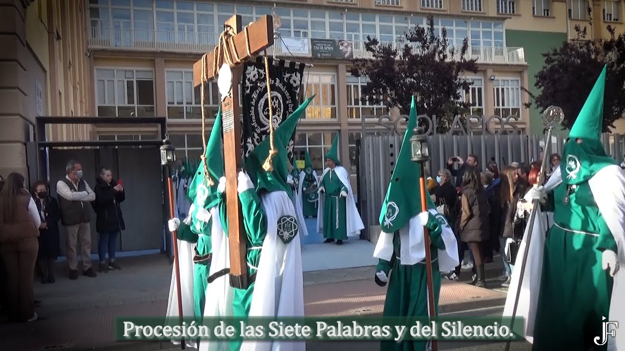 Siete Palabras...    LA PROCESIÓN