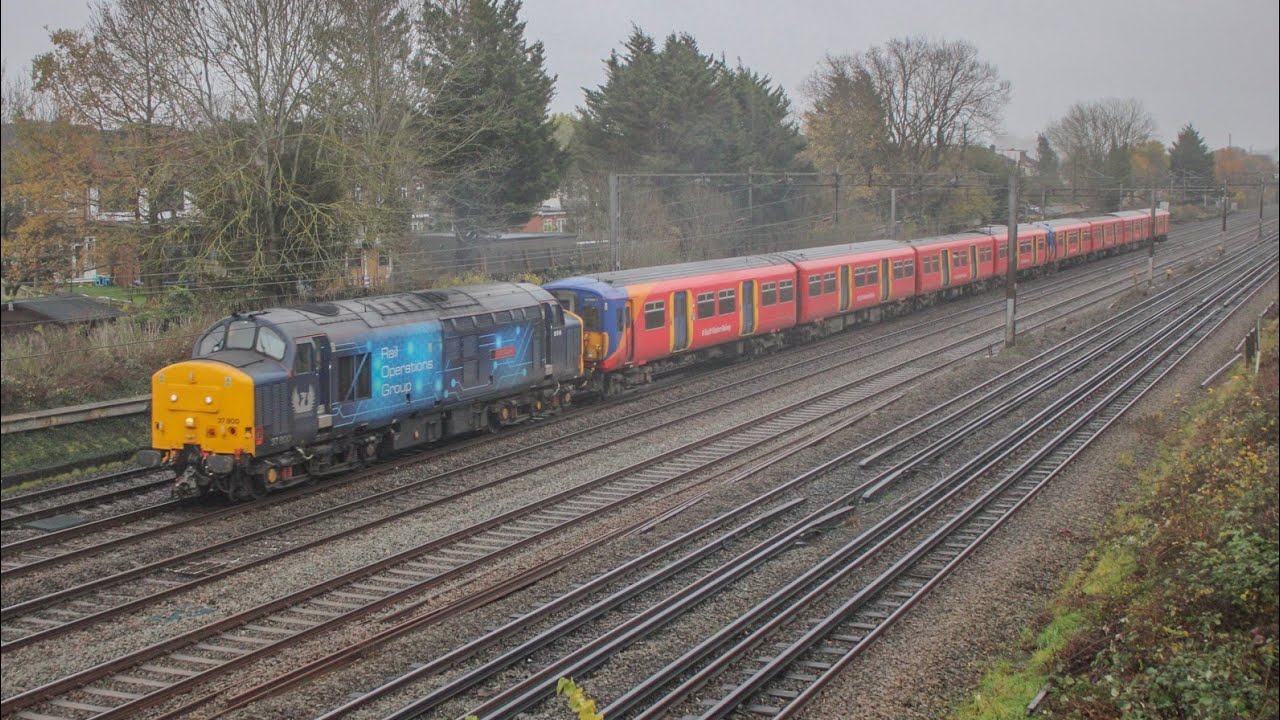 Ealing Broadway & West, South Kenton and Harrow & Wealdstone special movements01/12/2025