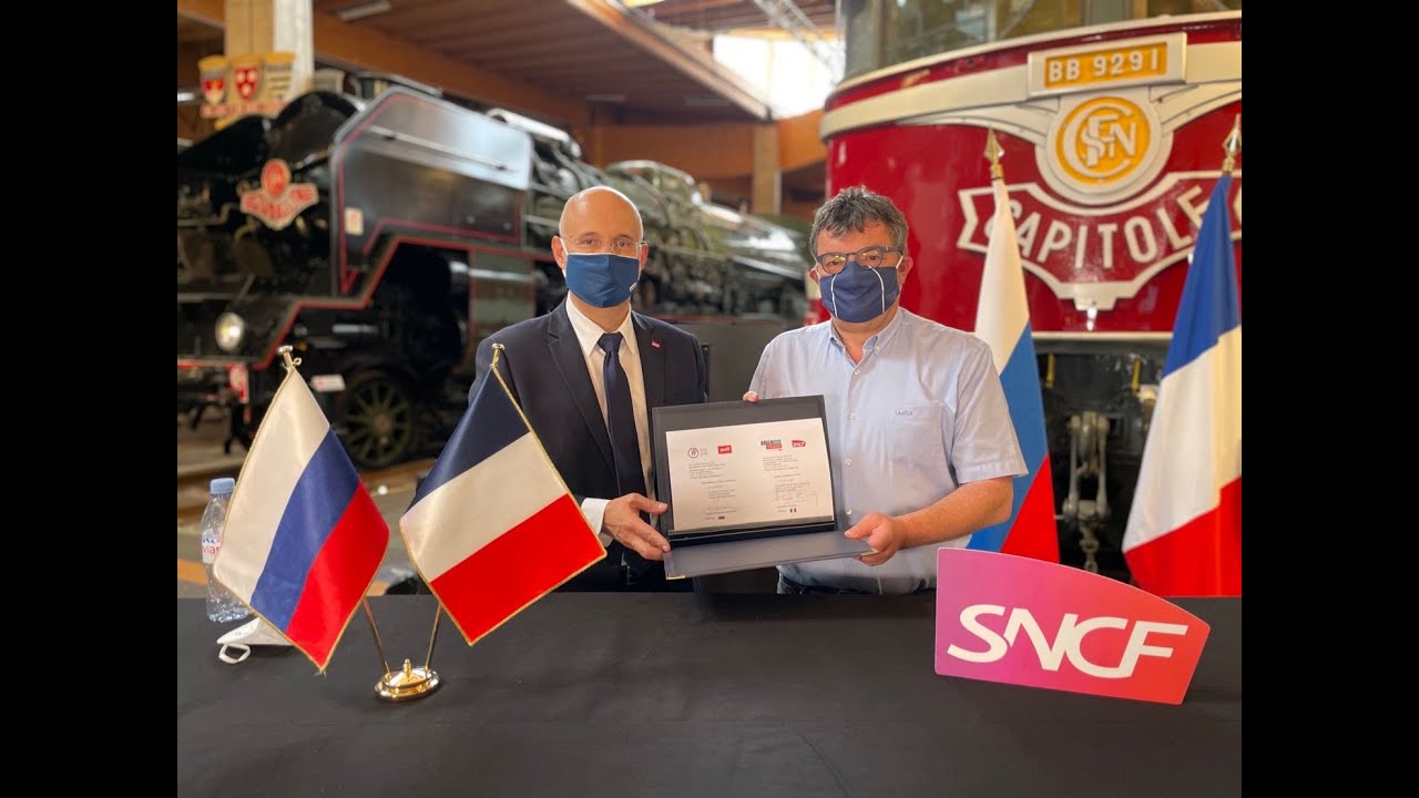 Signature de l'accord de coopération entre la Cité du Train et le Russian Railway Museum.