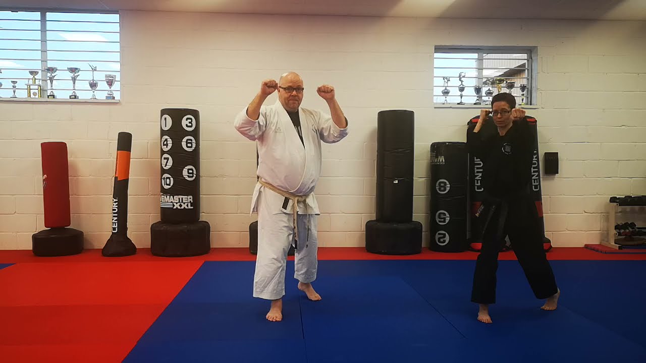 Basingstoke Martial Arts - Kickboxing Form (no explanation)