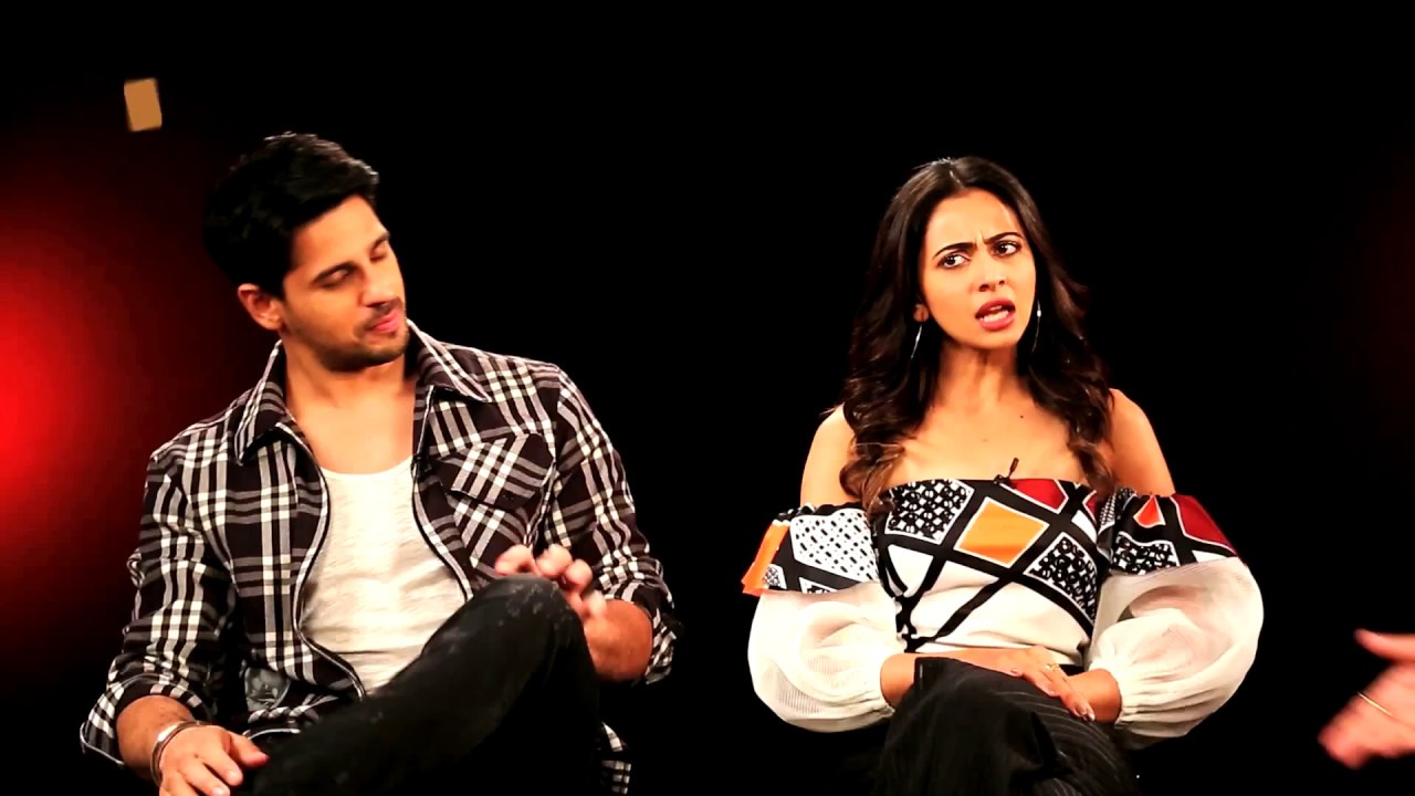 Aiyaary (Exclusive Interview) | Siddharth Malhotra | Rakul Preet Singh | B4U Star Stop