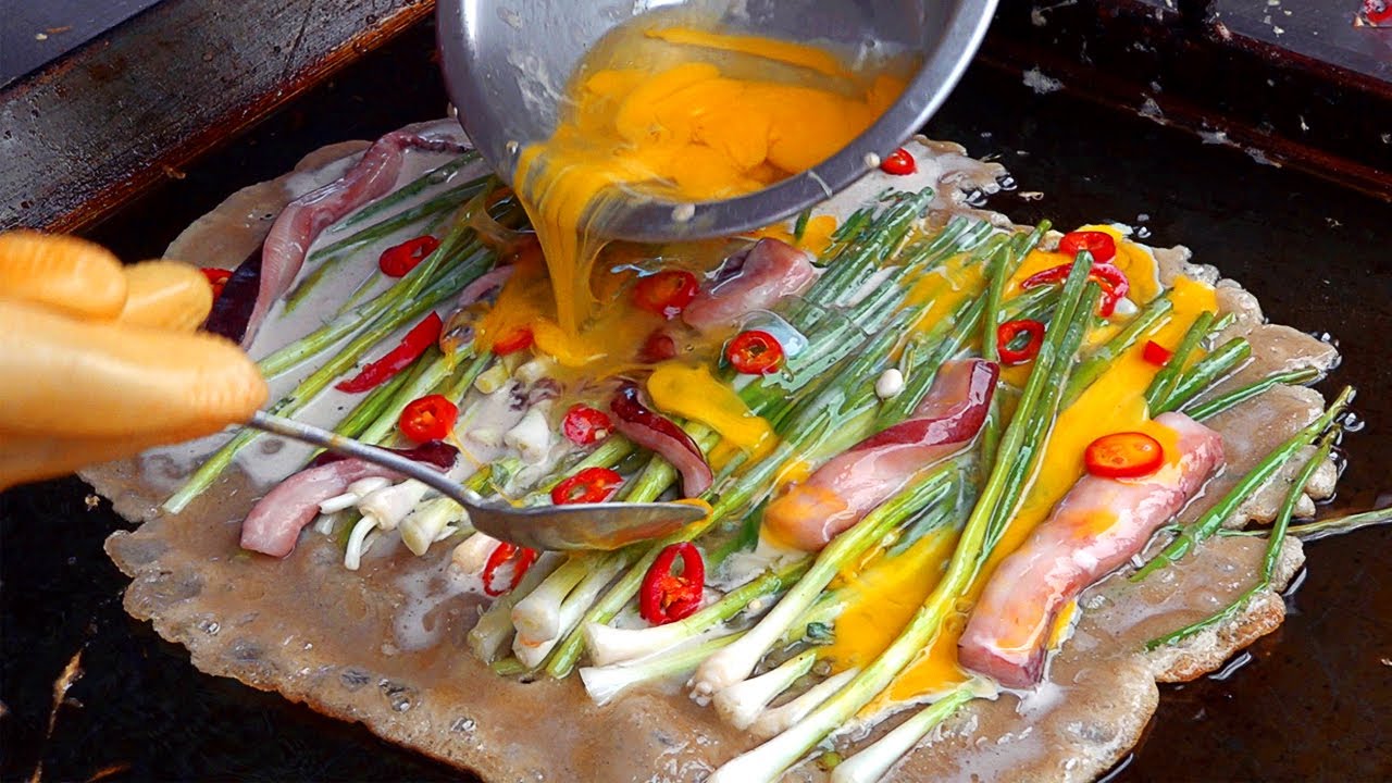 Бабушка-мастер блинов, приготовь традиционные блины из морепродуктов - корейская уличная еда