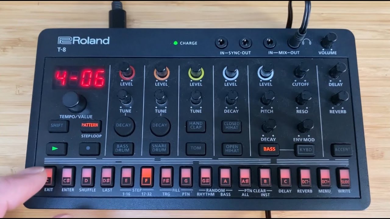 ROLAND T-8 ACID JAM - 