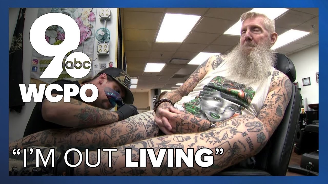 This man met 500 strangers and asked them to get a matching tattoo