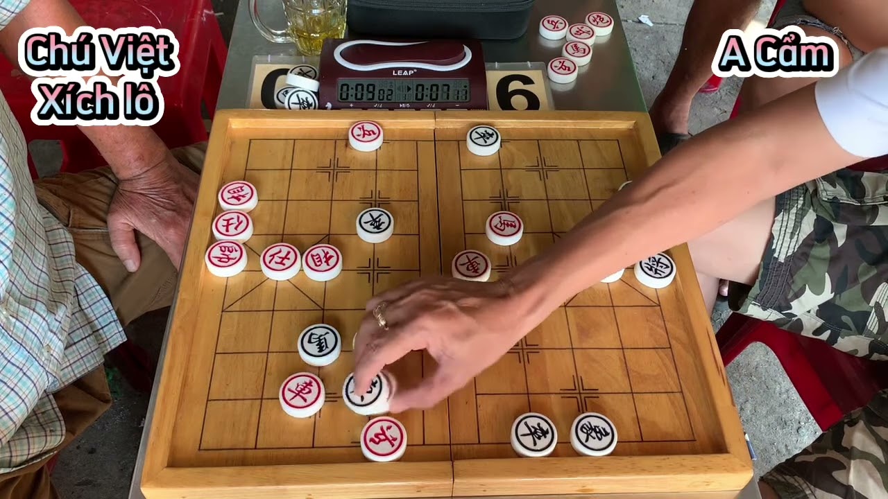 Chú Việt hôm nay gặp anh Cẩm và chính thức mất chiếc xích lô!