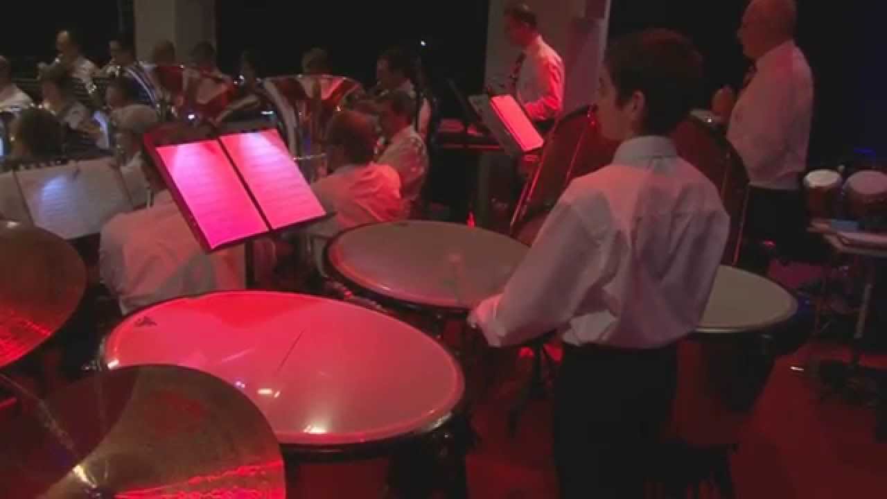 01 - Jingle Bells in Concert