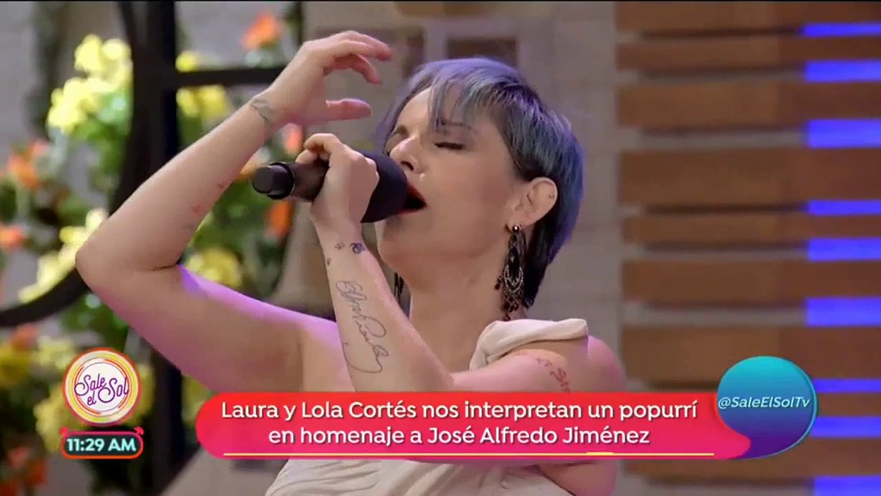 Lola y Laura Cort&eacute;s en el Homenaje a Jos&eacute; Alfredo Jim&eacute;nez.