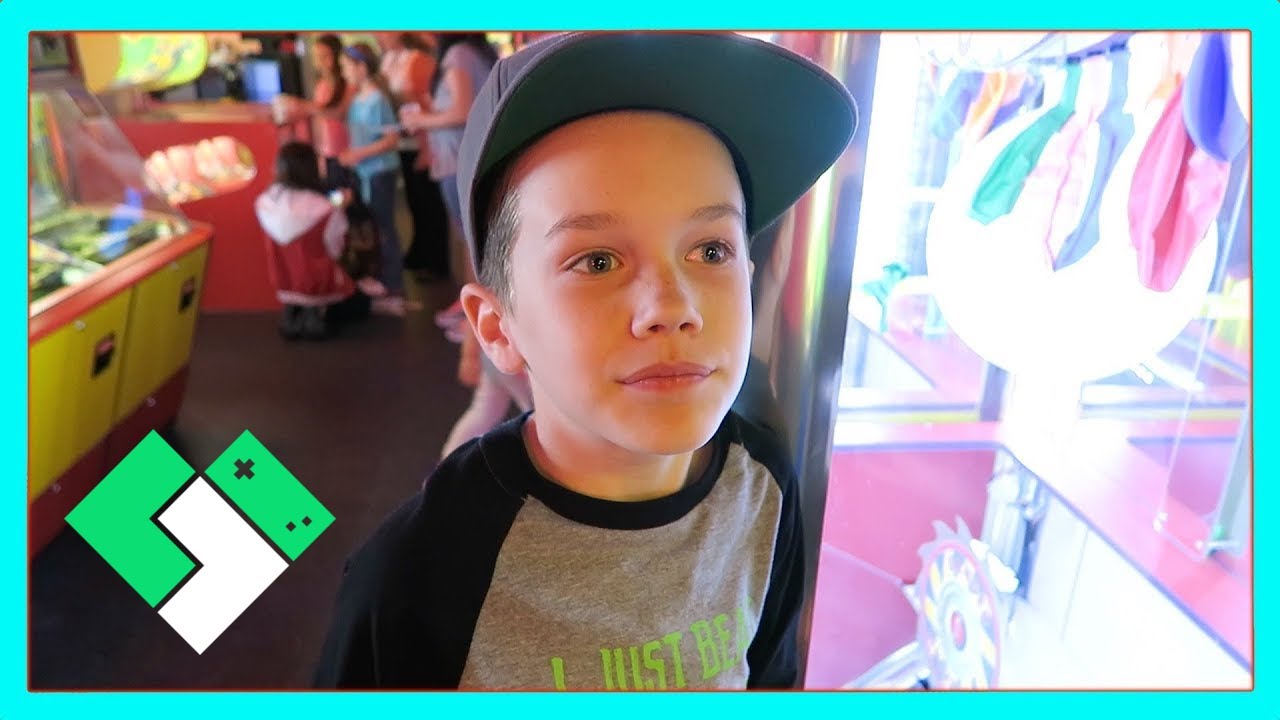 SPRING BREAK ARCADE TIME (3.19.15 - Day 1084) | Clintus.tv