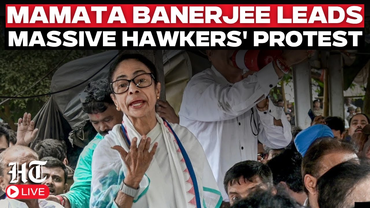 LIVE: Former West Bengal CM Mamata Banerjee, TMC leaders join protest march by hawkers in Dharmatala