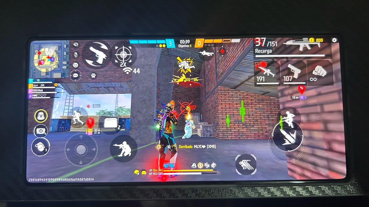 Jugando free fire en RED MAGIC 11 PRO En De-clasificatoria MVP