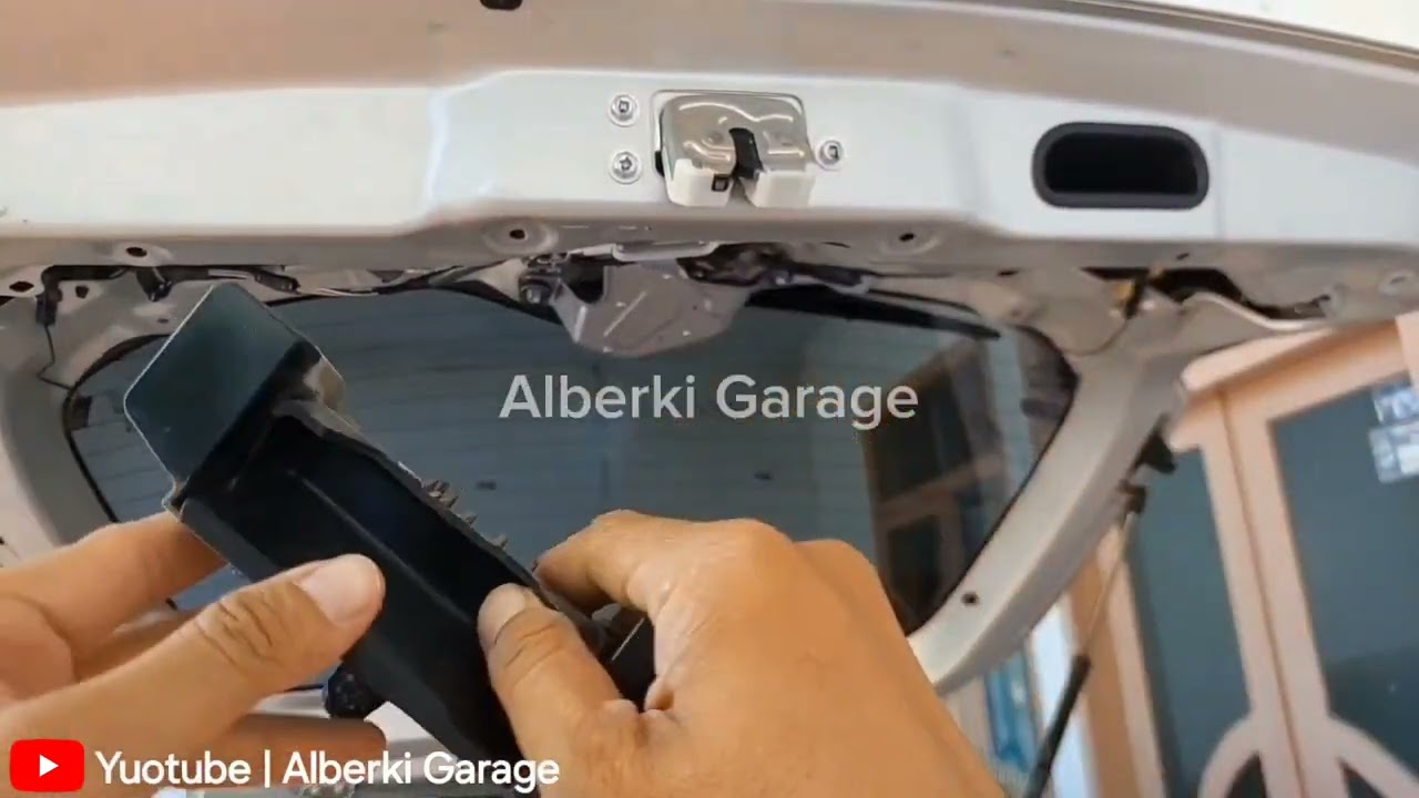 Cara Mengganti Hendel/Tuas Pintu Bagasi Belakang Mobil Suzuki Ignis