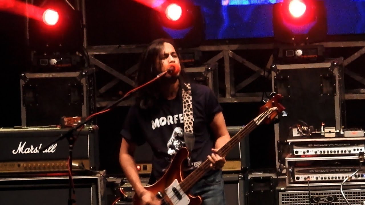 KELOMPOK PENERBANG ROKET - Pencarter Roket (Duo Kribo) [Live] @ Indie Bash Festival 2019