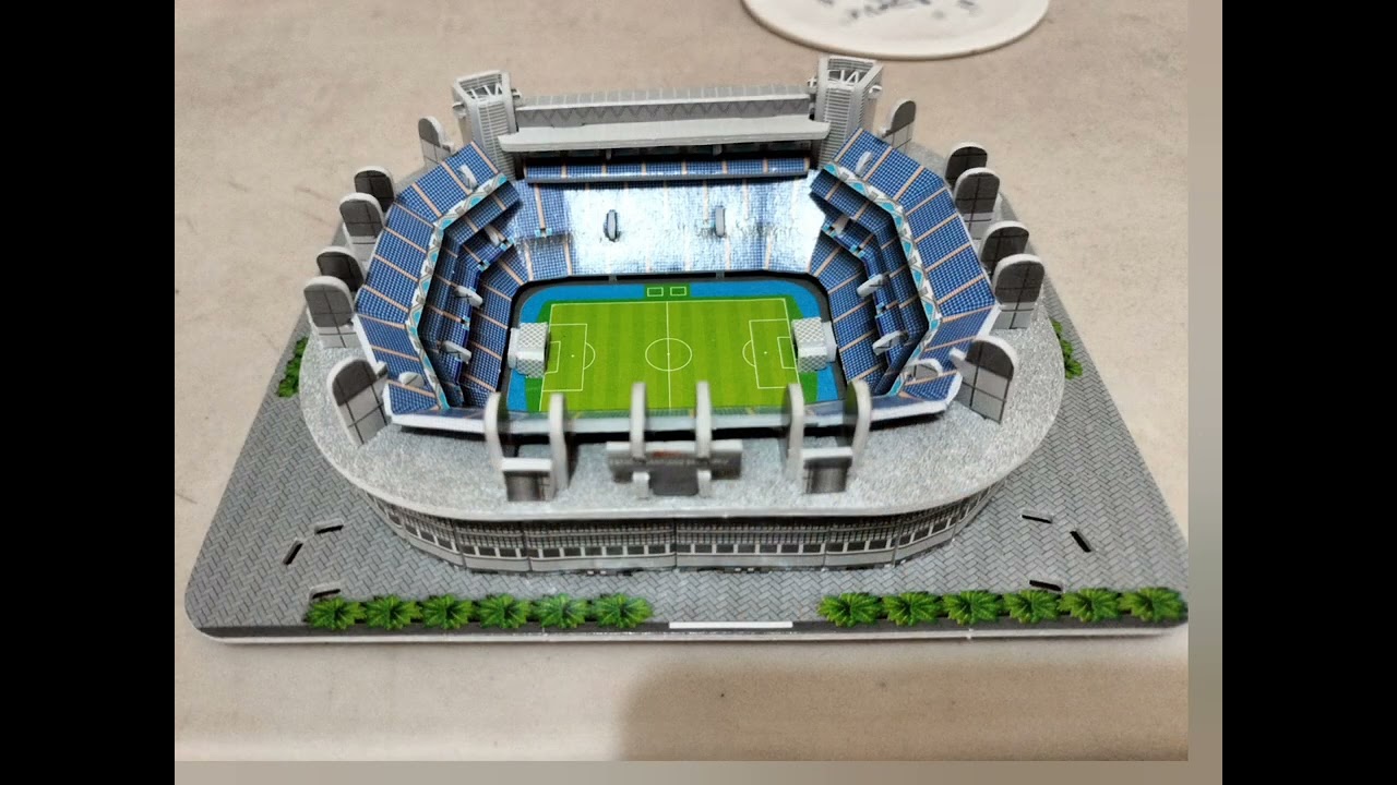 ESTADIO DEL REAL MADRID - SANTIAGO BERNABÉU 3D PUZZLE [2024]