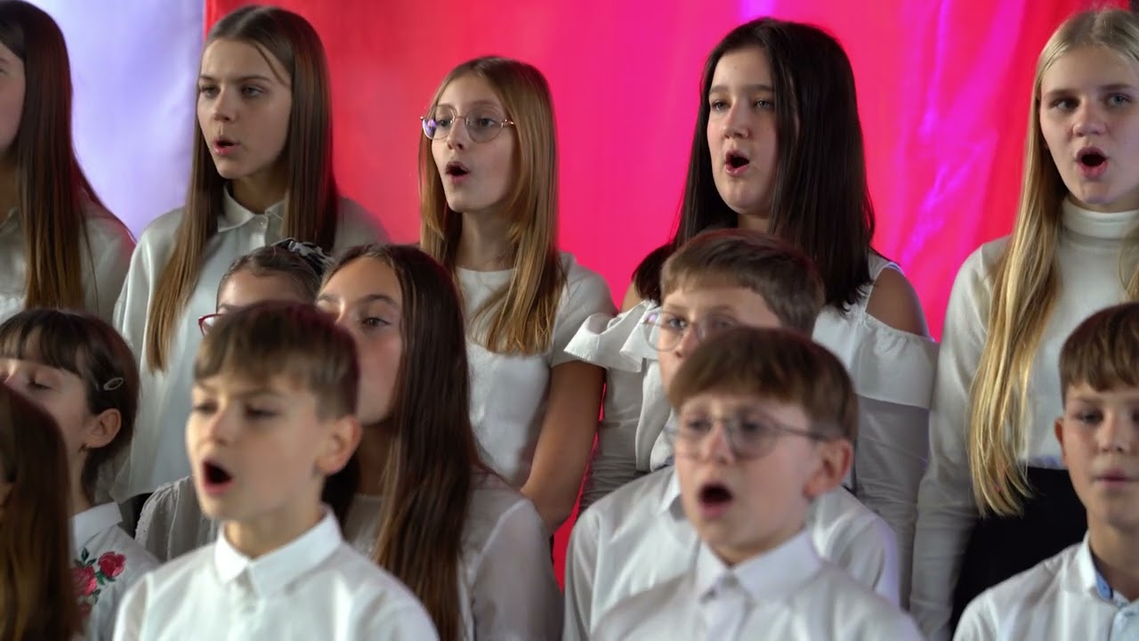 Szara piechota - Chór SP w Moszczenicy