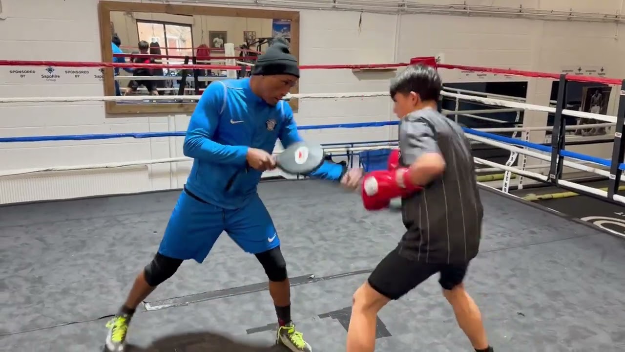 The Muay Thai Minor, * Training at Larches with Mike Ramabeletesa * #champ 