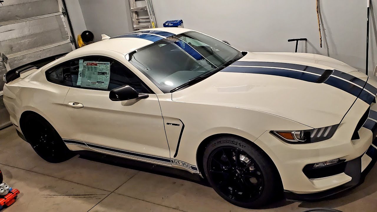 2020 Ford Gt350 Heritage Edition.