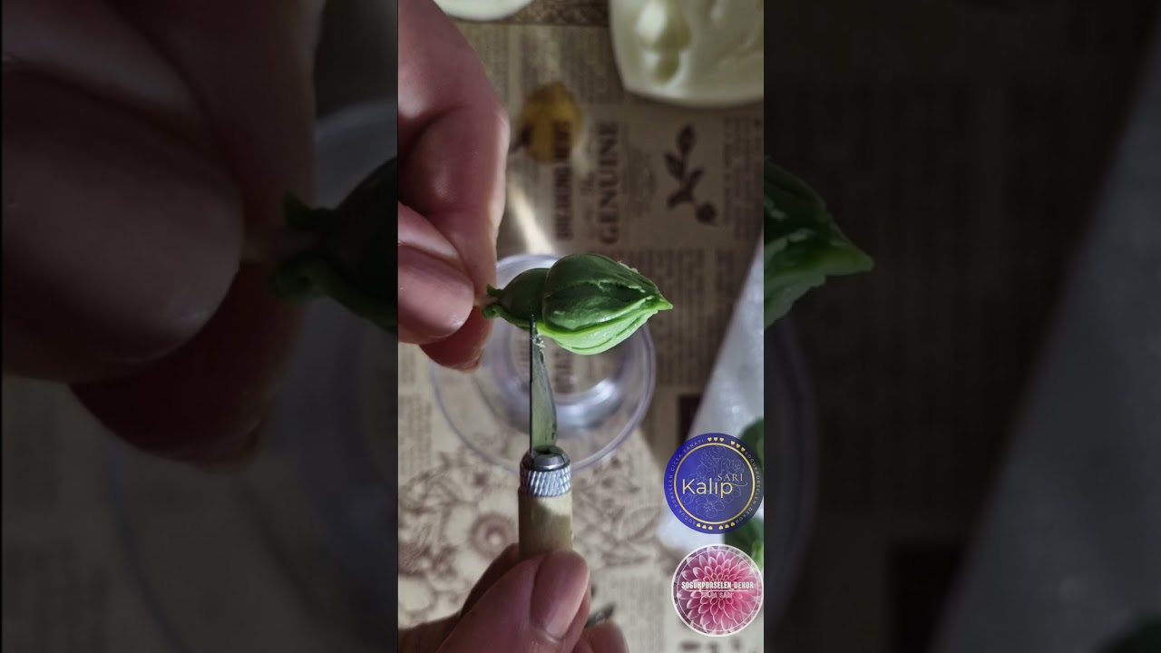 Gül tomurcukları için silikon kalıp kullanım önerileri.