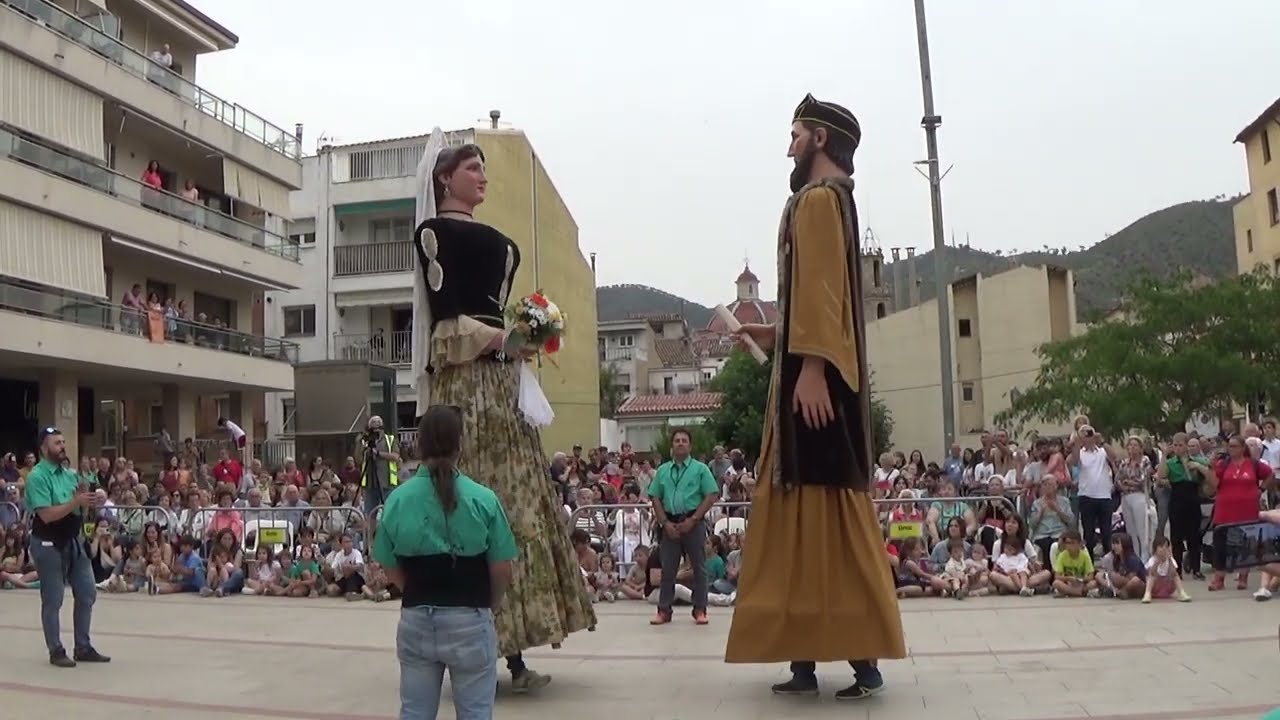 Ball del 125è aniversari dels Gegants de Capellades