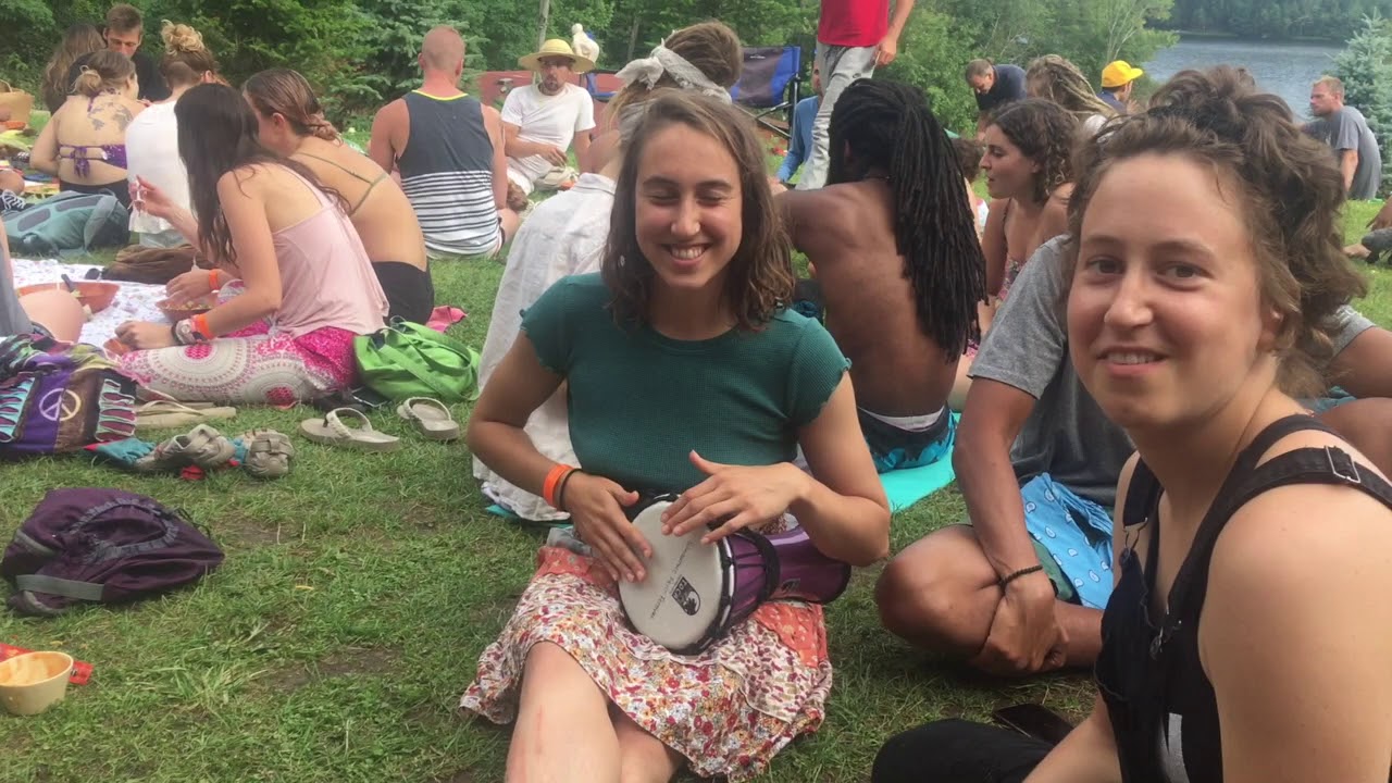 500 RAW VEGANS - Woodstock Fruit Festival 2019