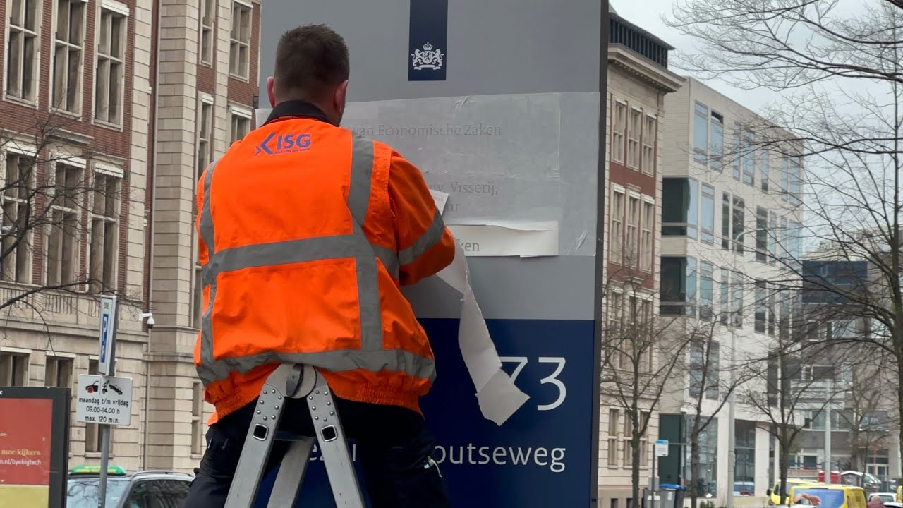Omsticker-werkzaamheden bij ministeries ivm aantreden kabinet-Jetten 1