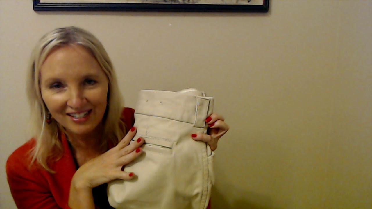 ASMR | Wardrobe Essentials Fall 2019 (Whisper)