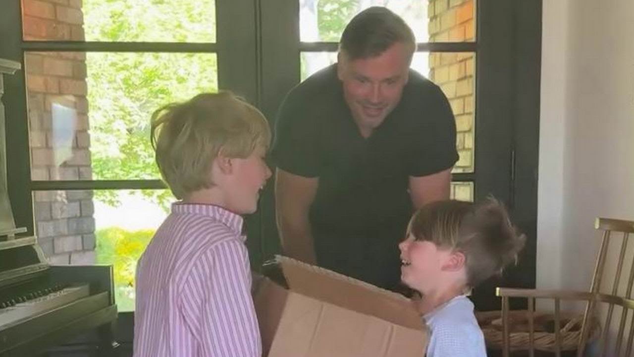 Happy Father's Day 2025 Tom Welling!