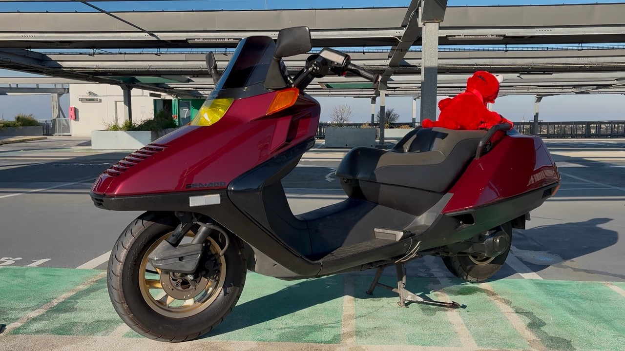 Le premier Maxi Scooter de l'Histoire !