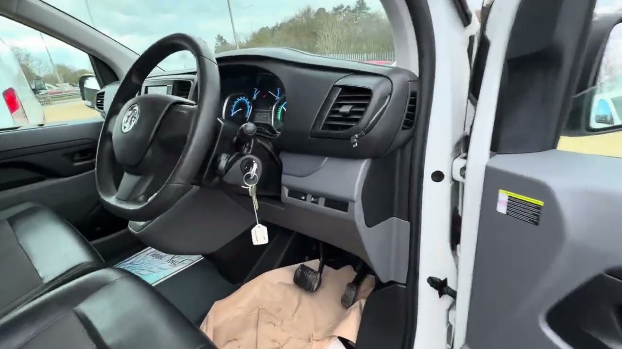2022 Vauxhall E-Vivaro - VO22 JOA 