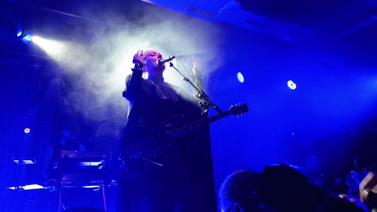 Eivør - Í Tokuni (live, Mon, Madrid, 07/10/2025)