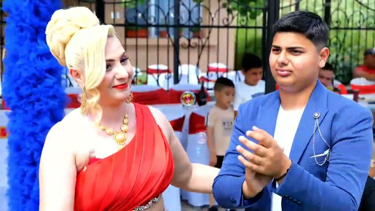 Canli Yayin Ebru ve Cem Kiz Tarafi