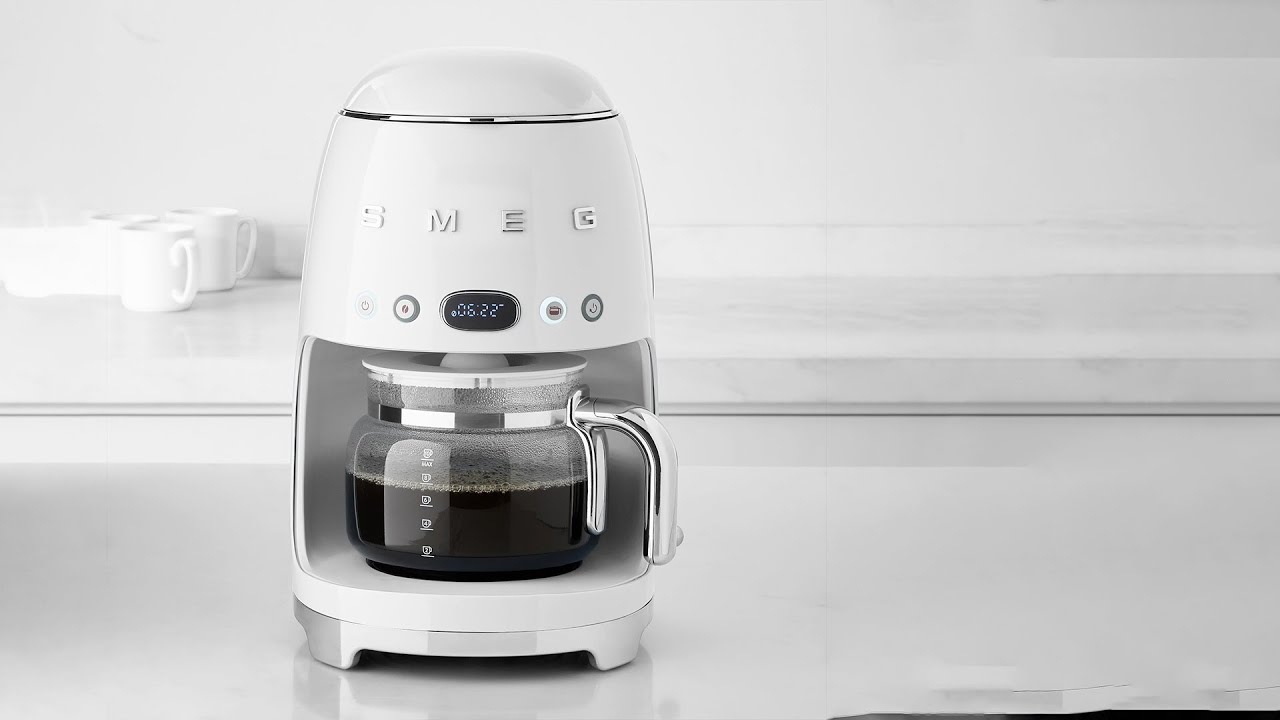 Обзор кофемашины SMEG в ретро-стиле 2025: привет из прошлого!