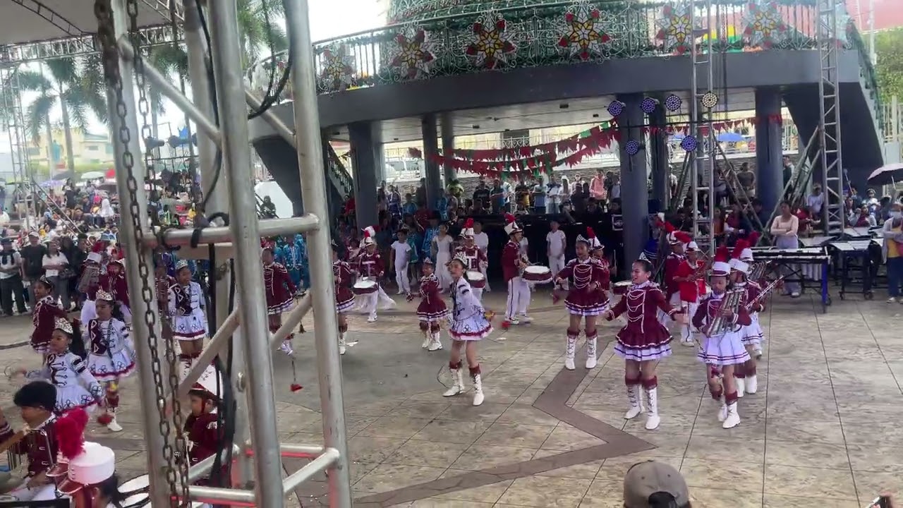 Inosloban Elementary School  Drum and lyre. 3rd place
