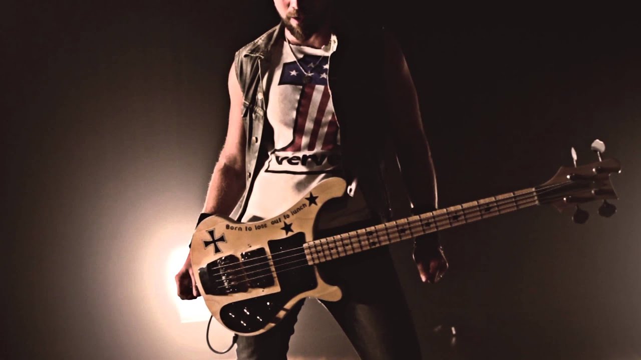 THE CROWN - Headhunter (OFFICIAL VIDEO)
