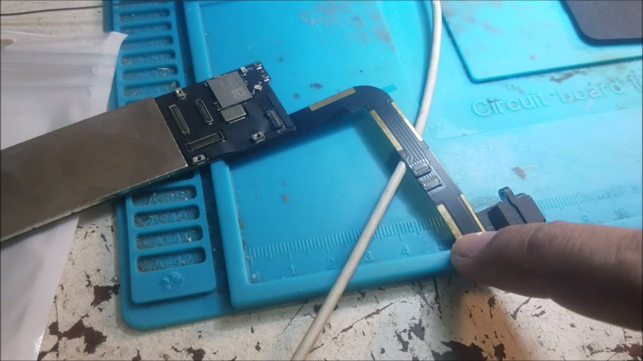 apple ipad 6 gen A1893 not charging